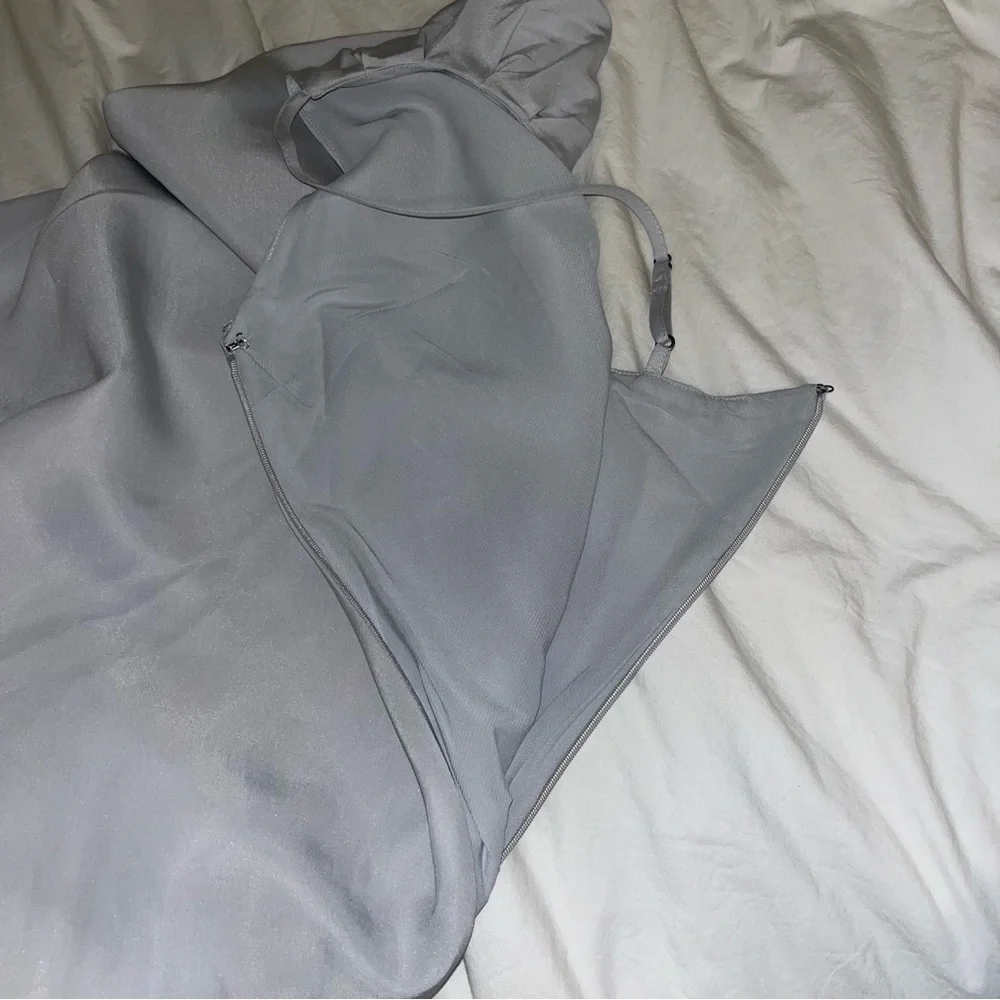 NWT Abercrombie Light Gray Long Dress size Medium